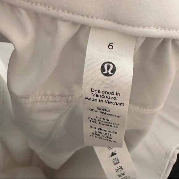 Lululemon Shorts - Picture 2 of 5